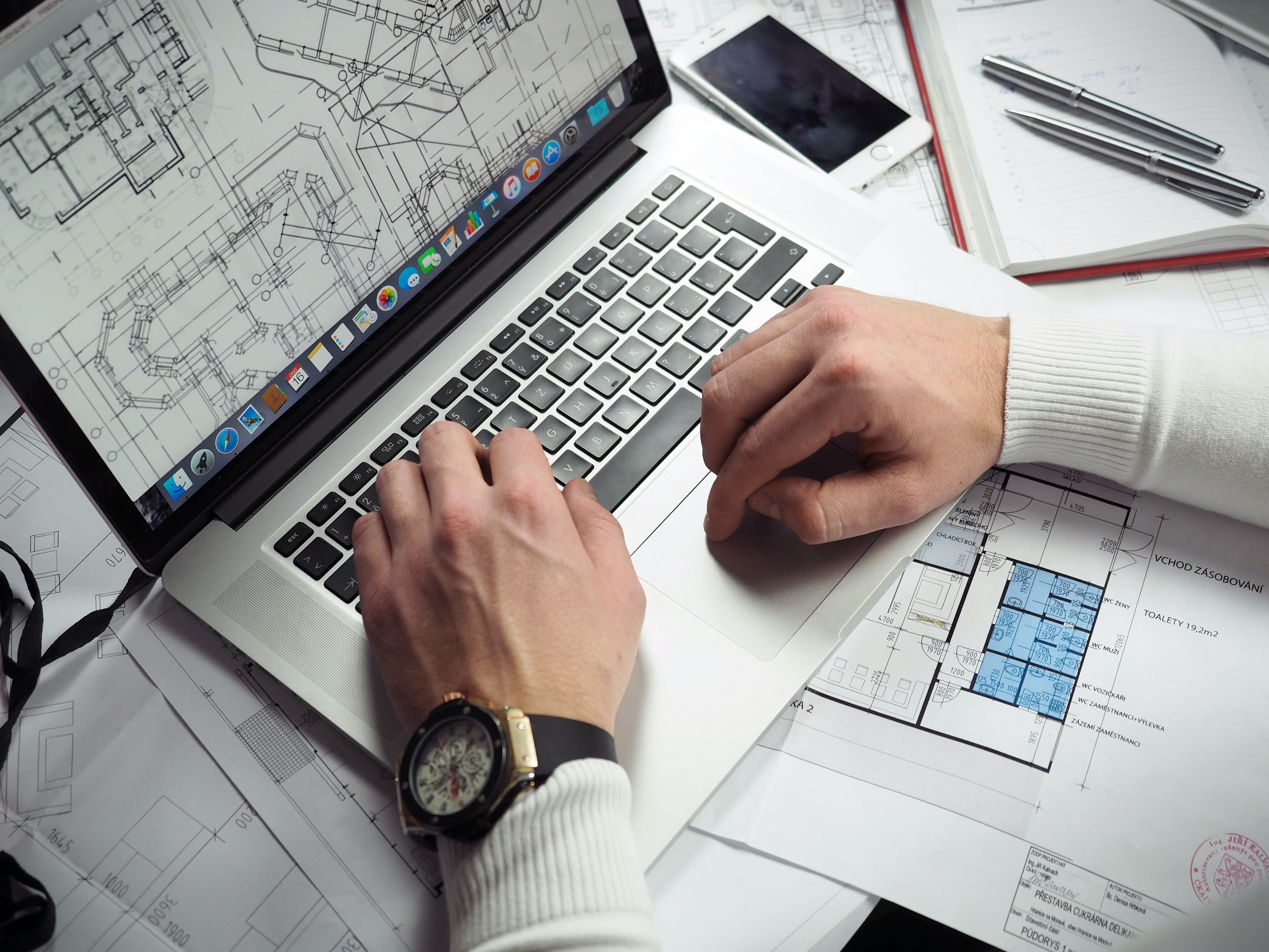 Read more about the article Advantages Of Design-Build Contracts in Dubai, UAE